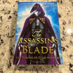 The Assassin’s Blade UK Paperback OOP by Sarah J Maas